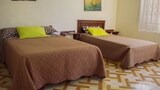 Basic Room, Multiple Beds