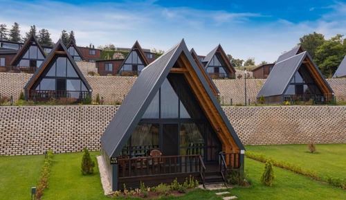 Bungalow Deluxe