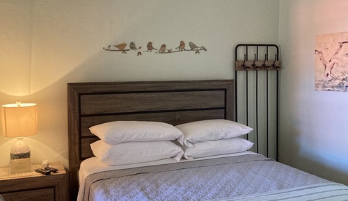 Habitación básica, 1 cama de matrimonio