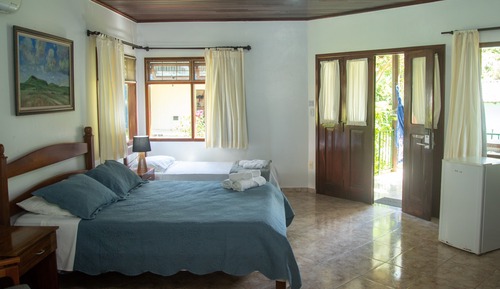 Chalet Premium, vistas al jardín