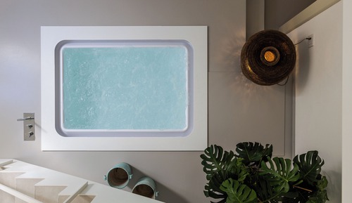 Suite de lujo, bañera de hidromasaje