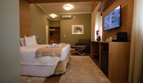 Habitación Deluxe doble, 1 cama de matrimonio grande, bañera de hidromasaje