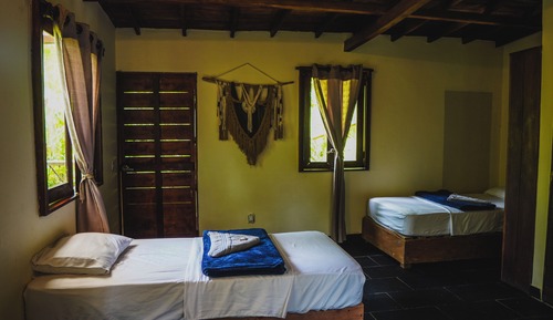 Dormitorio compartido estándar, dormitorio mixto