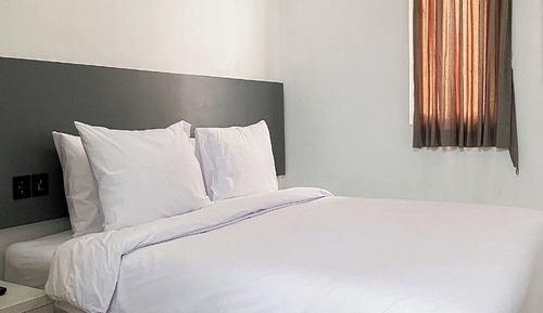 Habitación estándar con 1 cama doble o 2 individuales