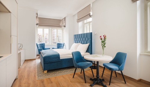 Apartamento Deluxe, balcón (square view)