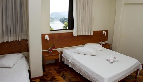 Habitación clásica con 2 camas individuales