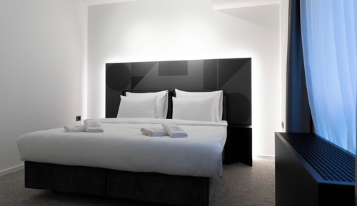 Habitación estándar con 1 cama doble o 2 individuales