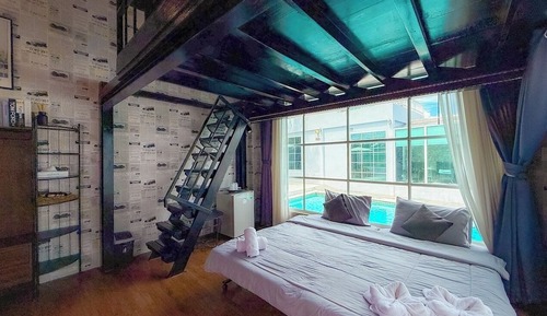 Villa Deluxe