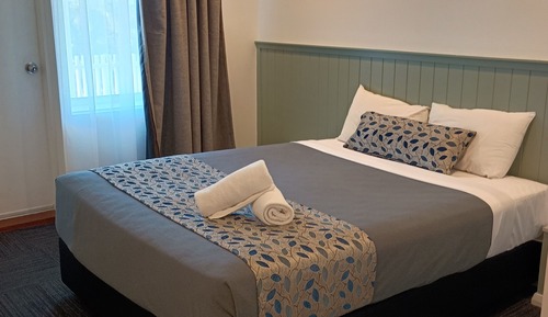 Habitación básica, 1 cama de matrimonio