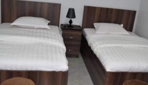 Habitación con 2 camas individuales