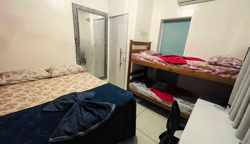 Habitación cuádruple económica, dormitorio mixto