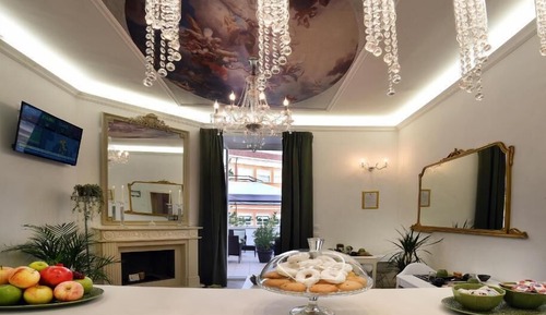 Luxury Apartment