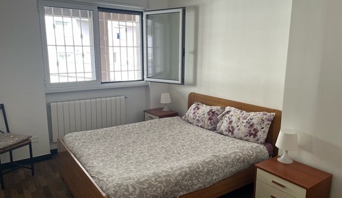 Apartamento, 2 habitaciones, balcón, vistas a la ciudad