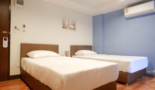 Habitación estándar con 2 camas individuales