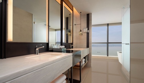 Suite ejecutiva, 1 cama de matrimonio grande, vistas al mar