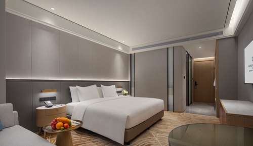 Habitación superior, 1 cama de matrimonio grande, vistas a la ciudad