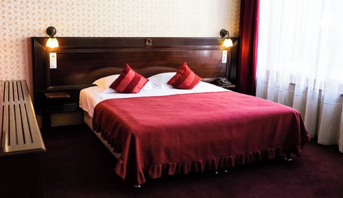 Habitación ejecutiva doble de uso individual, 1 cama de matrimonio grande, vistas a la ciudad