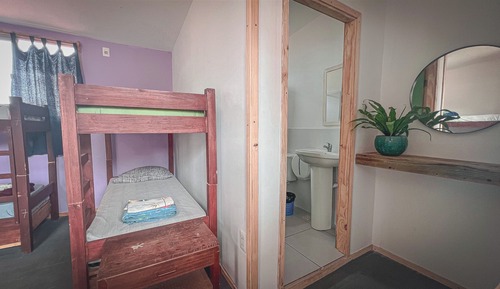 Dormitorio compartido estándar, solo para mujeres, baño privado