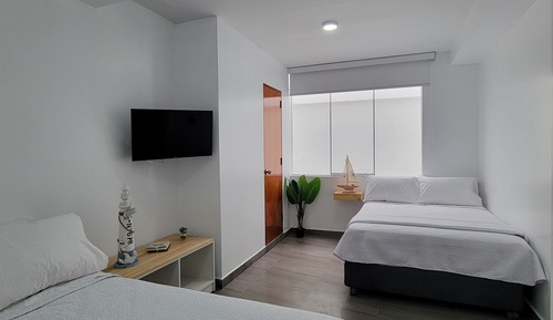 Habitación estándar con 1 cama doble o 2 individuales
