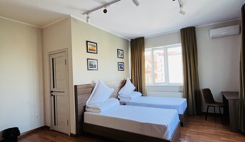 Habitación superior con 2 camas individuales