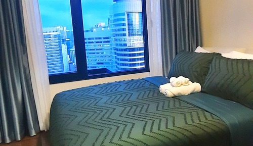 Apartamento, 1 cama de matrimonio con sofá cama, cocina, vistas a la ciudad