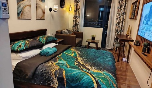 Apartamento estándar, 1 cama de matrimonio, balcón, vistas a la ciudad