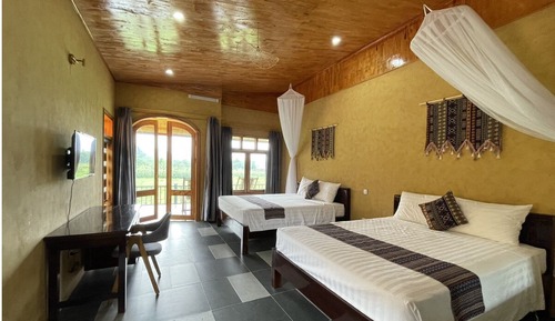 Suite familiar, vistas a la piscina