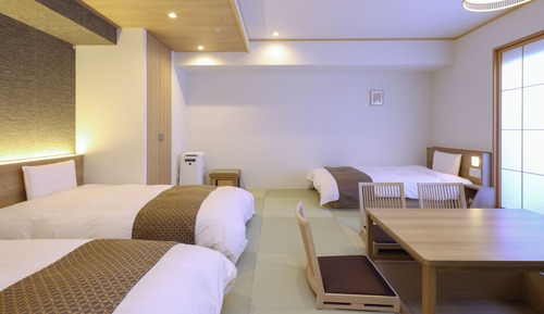 Habitación triple de estilo japonés, no fumadores (Deluxe)
