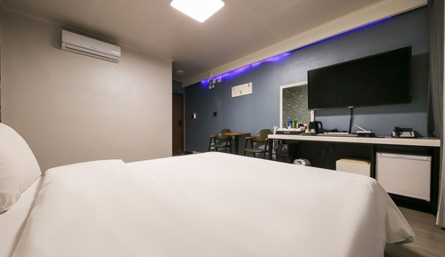 Room (Standard Room (Bed))