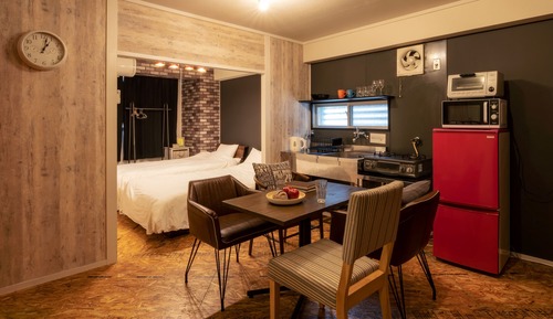 Room, 2 Bedrooms (403)