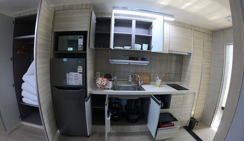 Room (Hyeopjae Howl Stay Howl)