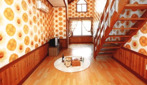 Room (Camellia (Duplex))