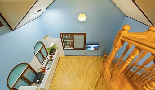 Room (Room303(Duplex Room))