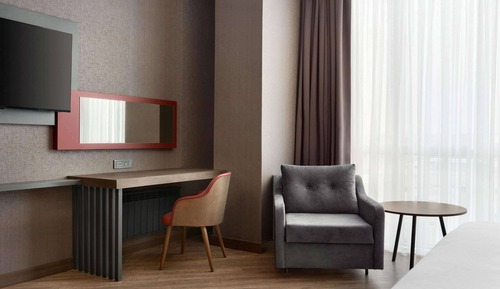 Habitación, 1 cama doble, accesible para personas con discapacidad (Mobility,Non-Smoking)