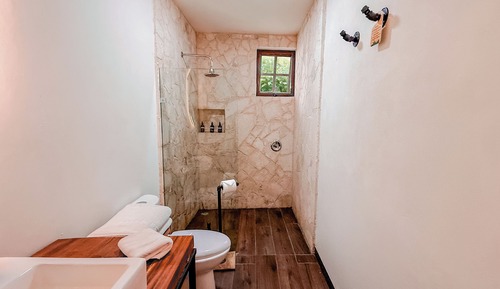 Habitación estándar doble, 2 camas de matrimonio, piscina privada