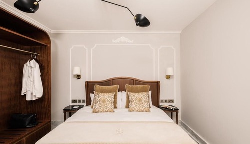 Habitación Deluxe con 1 cama doble o 2 individuales