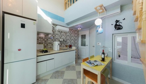 Room (Room 201 (Ocean View Whirlpool))