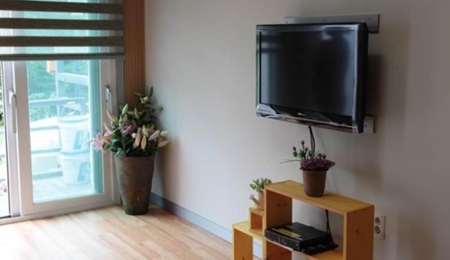 Room (Kururu (duplex))