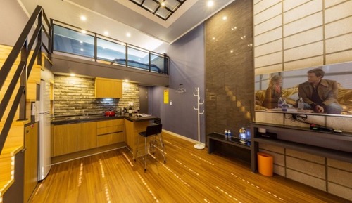 Room (Room 302 (duplex side ocean view))