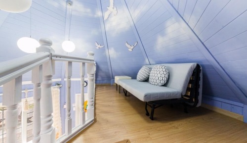 Room (Charmane (glow Unshared House duplex))