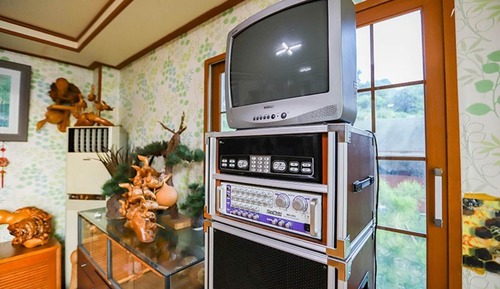 Room (Unshared House)