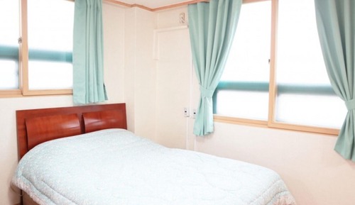 Room (303#)