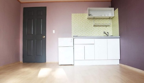 Room (210#)