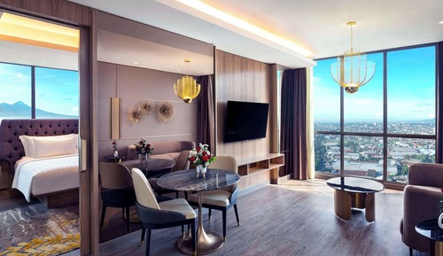 Suite ejecutiva, 1 cama de matrimonio grande, vistas a la montaña