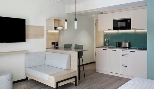 Estudio Confort, 1 cama de matrimonio grande