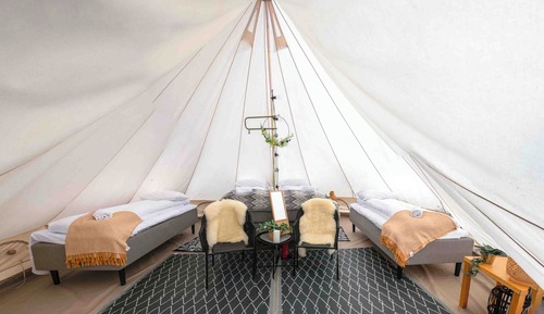 Tienda familiar (Glamping)