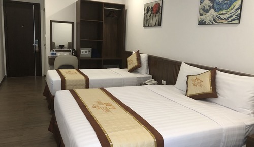 Habitación triple Deluxe, vistas a la ciudad