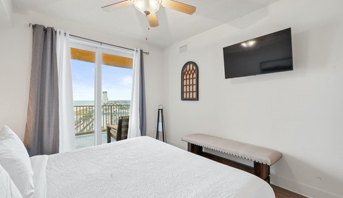 Apartamento, 3 habitaciones, vistas a la playa (2111)
