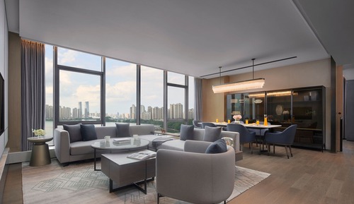 Suite de lujo, 3 habitaciones, vistas al lago, en esquina