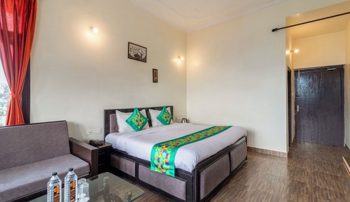 Standard room with balcony